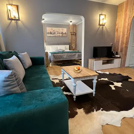 Moura & Villas Mountain Relax Hotel 4*
