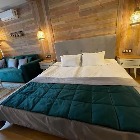 Moura & Villas Mountain Relax 4*