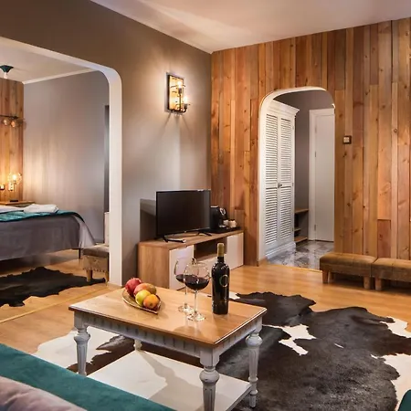 Moura & Villas Mountain Relax Hotel 4*