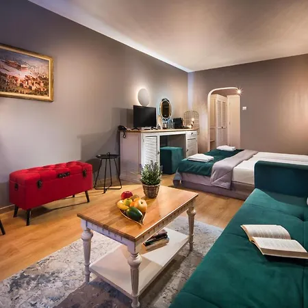 Moura & Villas Mountain Relax 4* بوروفتس